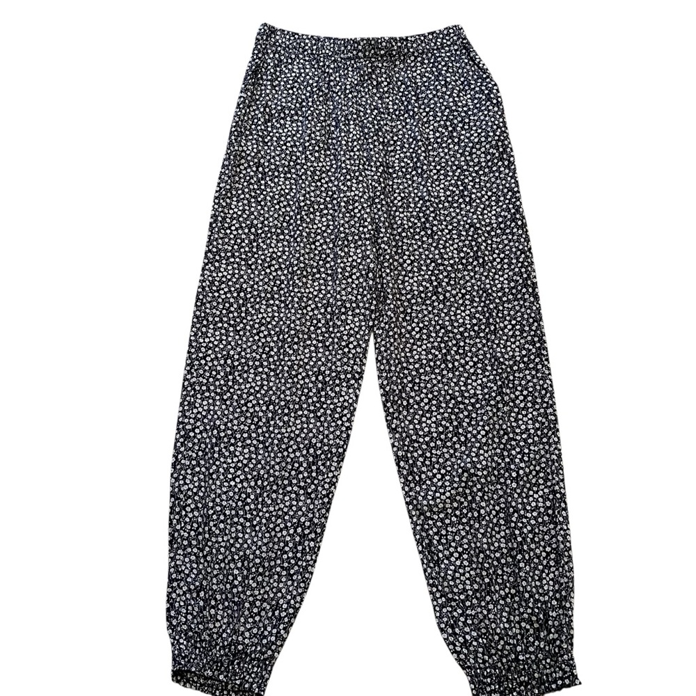 Molly Bracken Navy Blue with White Ditsy Floral Lightweight Jogger Pant M